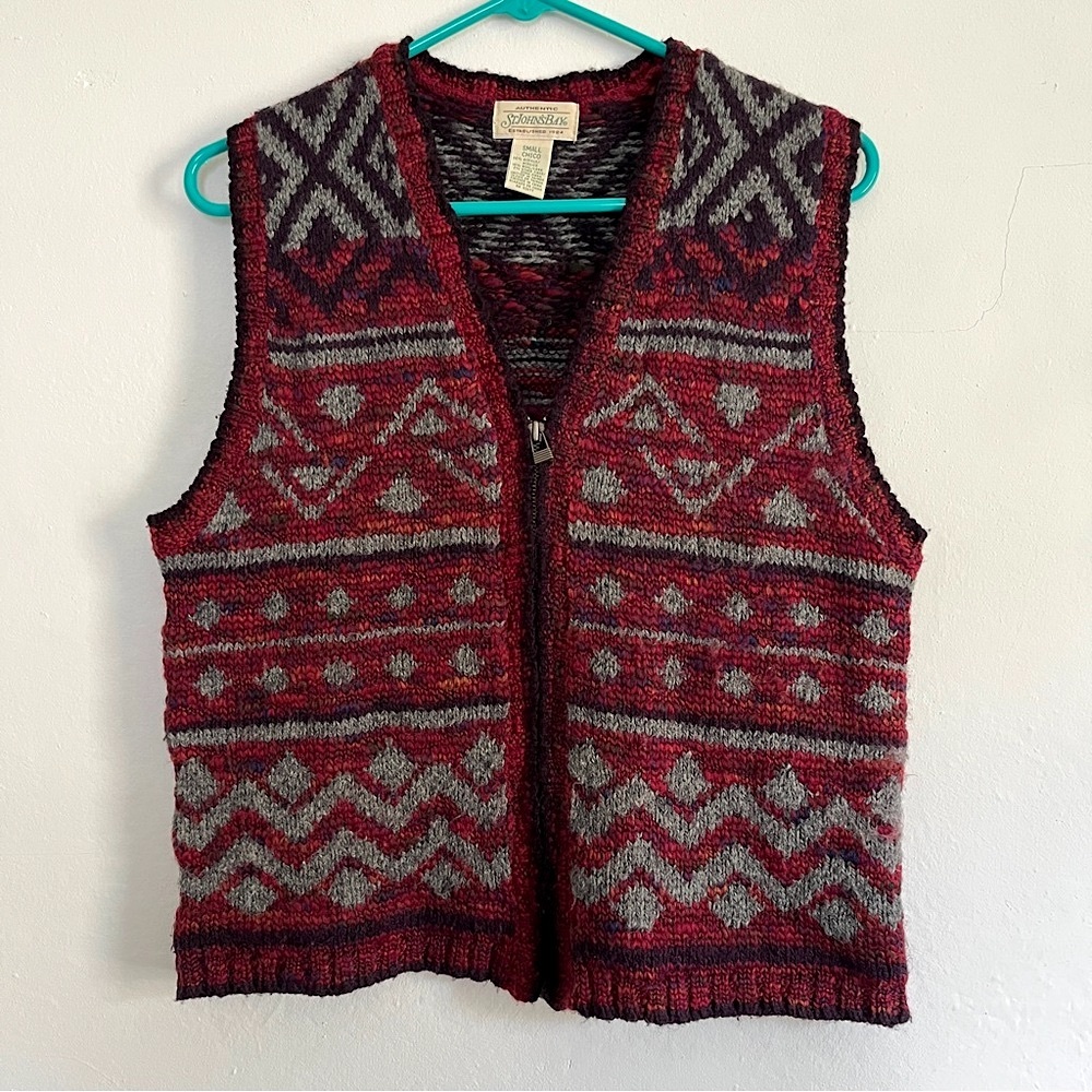 St. John’s Bay | Handknit Wool Blend Grandpa Vest | Maroon/Grey Pattern | Small